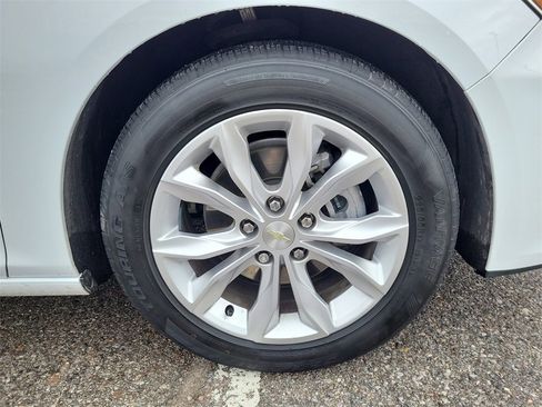 Certified 2025 Chevrolet Malibu LT image 18