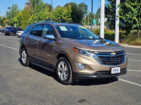 Used 2018 Chevrolet Equinox Premier AWD/4WD image 7