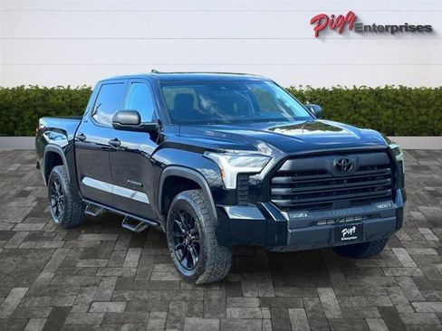 Used 2023 Toyota Tundra SR5 image 6