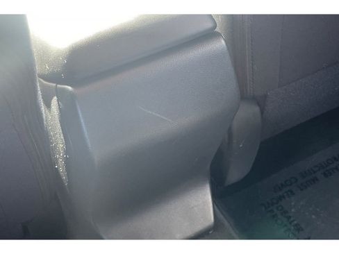 Certified 2023 Subaru Crosstrek 2.0i image 39