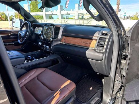 Used 2024 RAM 1500 Limited AWD/4WD image 15