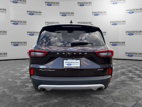 Certified 2023 Ford Escape Platinum w/ Premium Technology Package AWD/4WD image 4