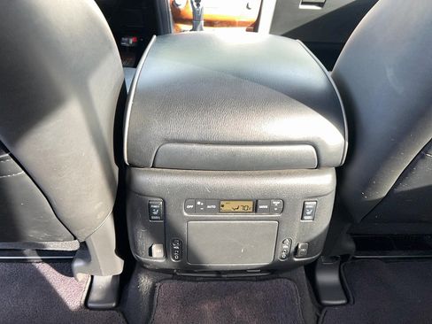 Used 2018 INFINITI QX80 w/ Driver Assistance Package image 29