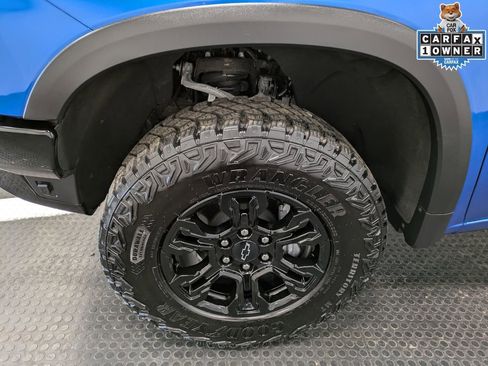 Used 2024 Chevrolet Silverado 1500 ZR2 w/ Technology Package AWD/4WD image 7