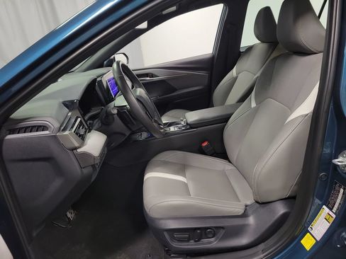 Used 2026 Toyota Camry SE w/ Convenience Package FWD image 13