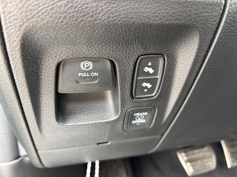 New 2026 RAM 1500 Tungsten w/ Trailer Tow Group image 17