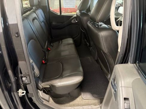 Used 2016 Nissan Frontier PRO-4X w/ Pro-4x Luxury Package AWD/4WD image 7