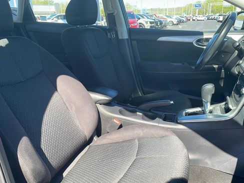 Used 2013 Nissan Sentra SR w/ Driver Pkg FWD image 26