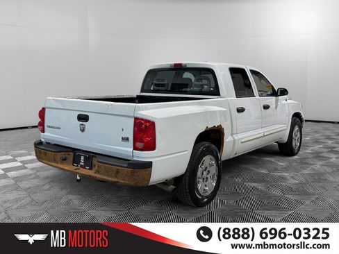 Used 2005 Dodge Dakota Laramie w/ Sport Appearance Group image 3