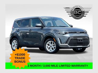 Used 2025 Kia Soul LX w/ LX Technology Package