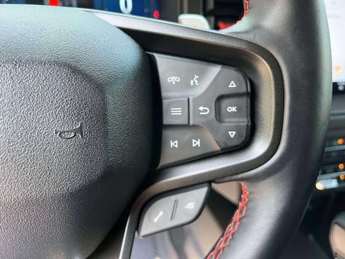Used 2025 Ford Bronco Raptor AWD/4WD image 33