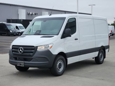 New 2026 Mercedes-Benz Sprinter 2500 image 27