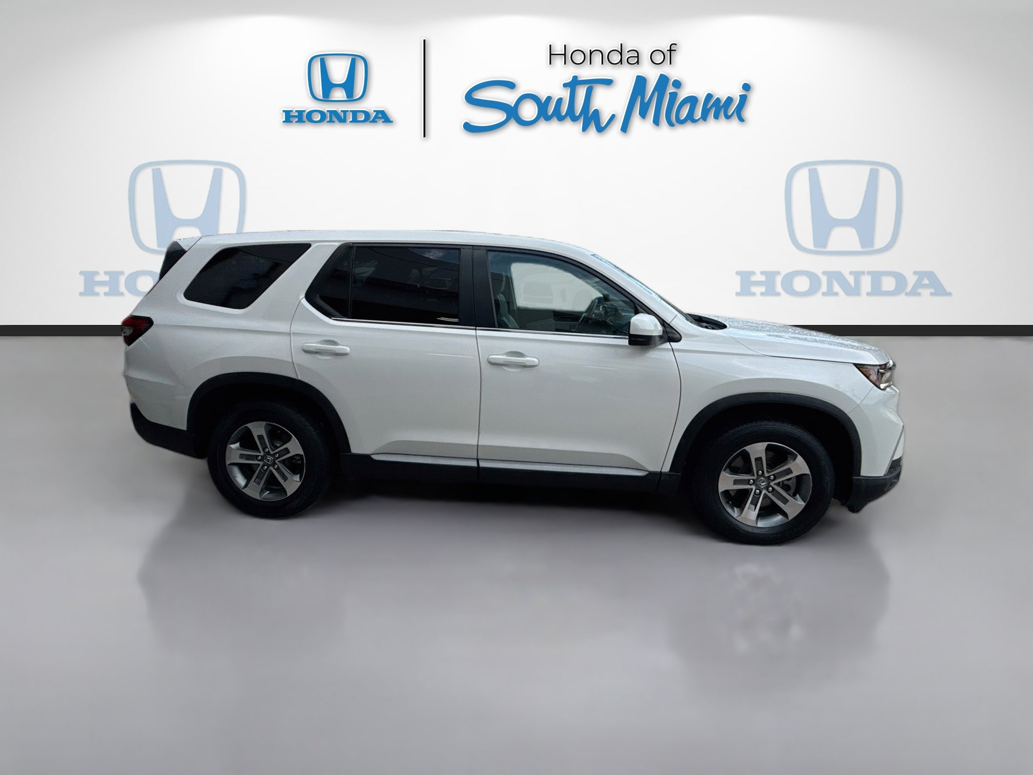 Certified 2023 Honda Pilot EX-L image 8
