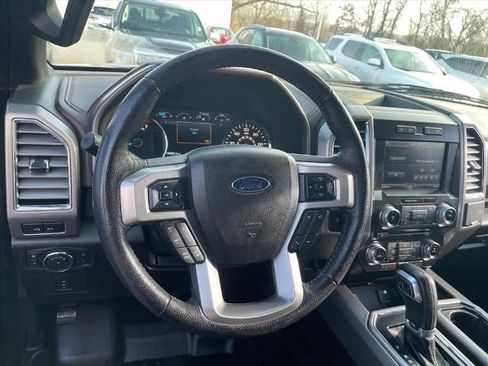 Used 2015 Ford F150 Platinum w/ Equipment Group 701A Luxury image 11