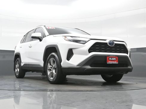 Used 2024 Toyota RAV4 XLE w/ Convenience Package AWD/4WD image 27