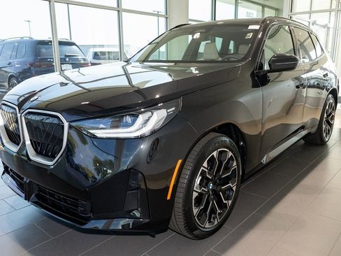 New 2026 BMW X3 xDrive30 w/ Premium Package image 3