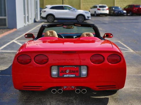 Used 2002 Chevrolet Corvette Coupe RWD image 13