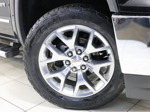 Used 2018 GMC Sierra 1500 SLT w/ SLT Premium Package image 13