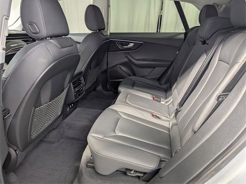 Used 2019 Audi Q8 Premium Plus image 9