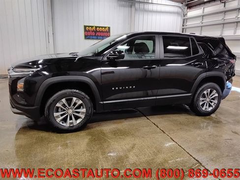 Used 2025 Chevrolet Equinox LT image 5