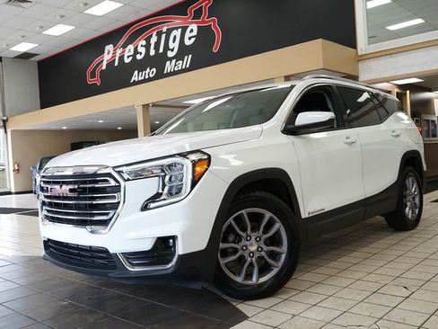 Used 2023 GMC Terrain SLT image 19