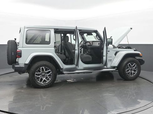 Used 2024 Jeep Wrangler Sahara AWD/4WD image 57