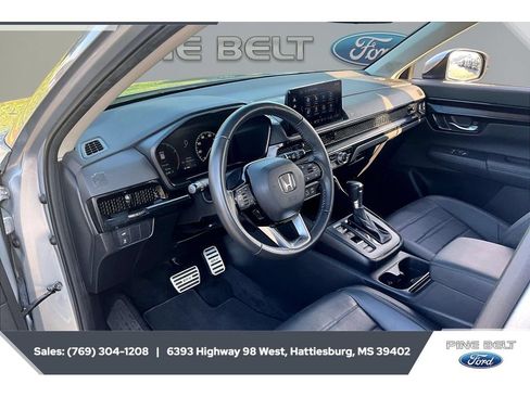 Used 2025 Honda CR-V EX-L image 13
