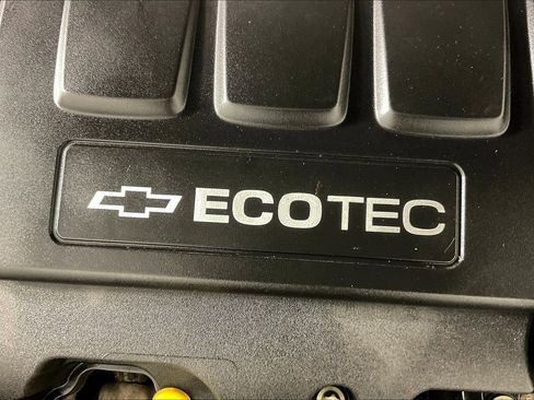 Used 2015 Chevrolet Cruze LT image 30