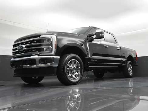 Used 2025 Ford F250 Lariat w/ Chrome Package AWD/4WD image 20