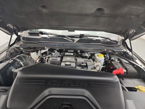 Used 2021 RAM 2500 Big Horn w/ Level 2 Equipment Group image 18