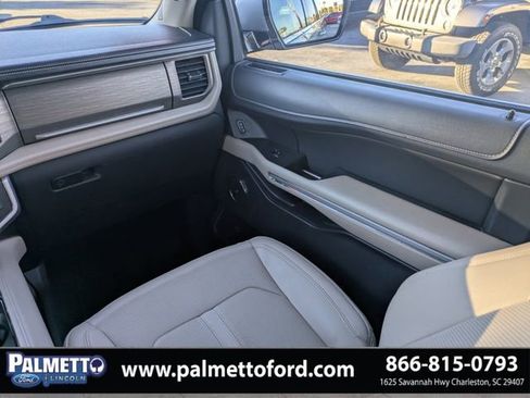 Used 2024 Ford Expedition Max Limited image 19