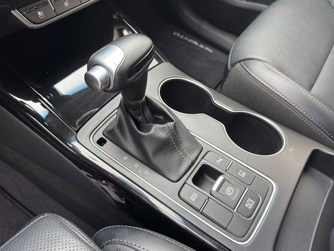 Used 2019 Kia Sorento SX w/ SX Touring Package FWD image 15