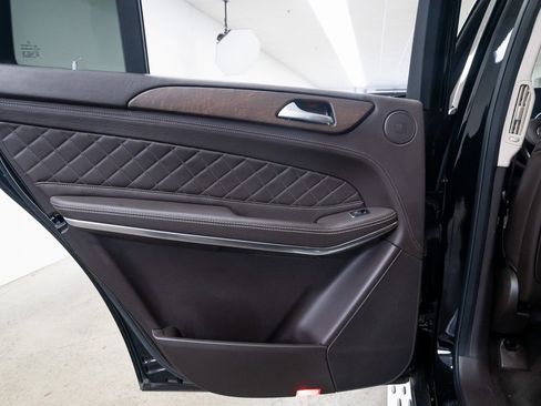 Used 2019 Mercedes-Benz GLS 550 4MATIC image 20