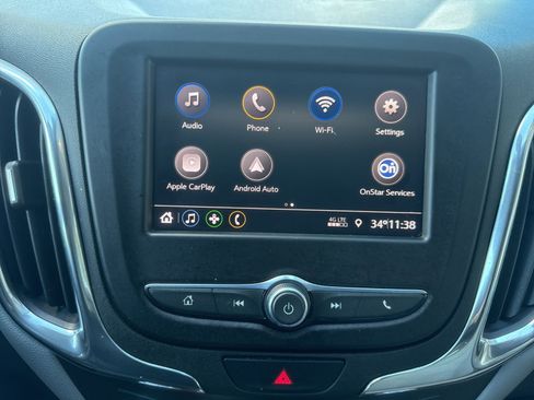 Used 2020 Chevrolet Equinox LS image 21