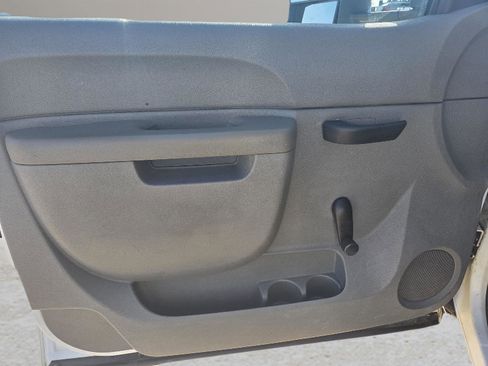 Used 2013 Chevrolet Silverado 2500 W/T image 13