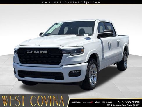 Used 2025 RAM 1500 Big Horn RWD image 4