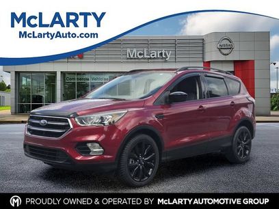Used 2018 Ford Escape SE w/ SE Sport Appearance Package