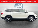 Used 2017 Honda Pilot Touring image 2