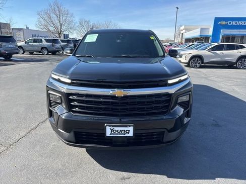 Certified 2024 Chevrolet Traverse LS w/ LPO, Floor Liner Package image 2