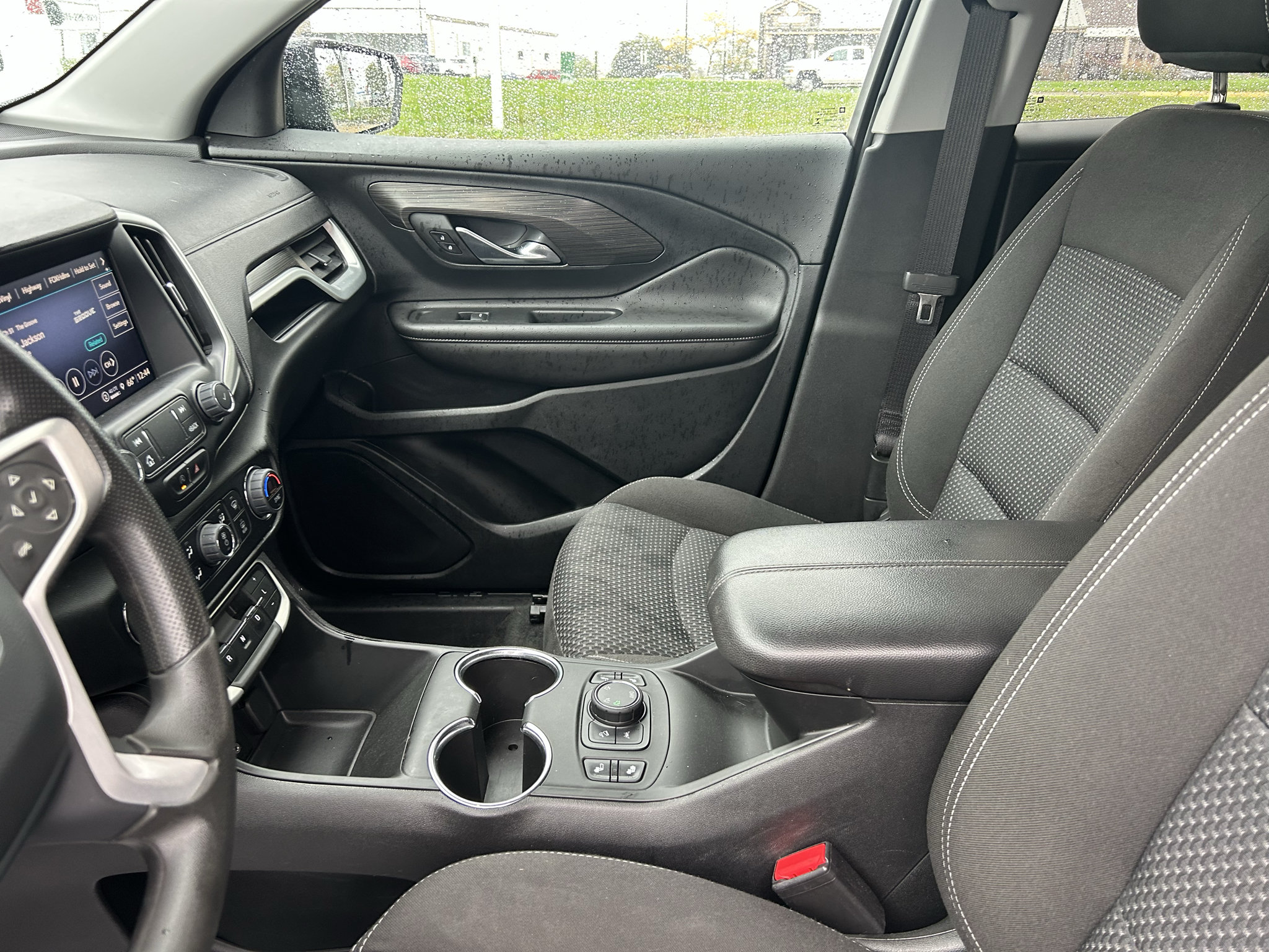 Used 2022 GMC Terrain SLE w/ Driver Convenience Package AWD/4WD image 9