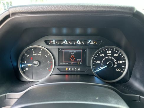 Used 2019 Ford F150 XLT w/ Equipment Group 302A Luxury AWD/4WD image 30