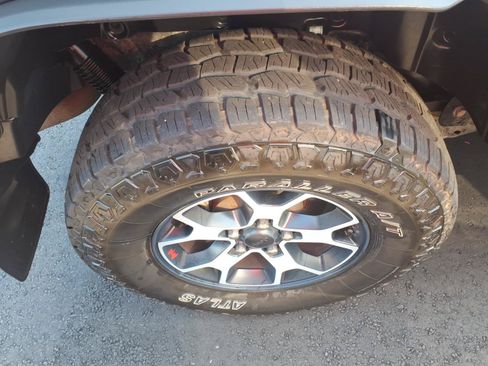 Used 2020 Jeep Wrangler Unlimited Rubicon w/ Dual Top Group AWD/4WD image 6