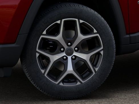 New 2026 Jeep Compass Limited image 8