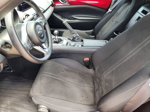 Used 2025 MAZDA MX-5 Miata Club RWD image 13