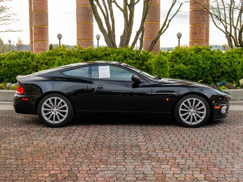 Used 2002 Aston Martin Vanquish image 47