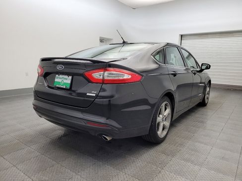 Used 2015 Ford Fusion SE w/ Equipment Group 201A image 9