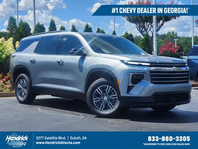 New 2025 Chevrolet Traverse LT w/ Driver Confidence Package