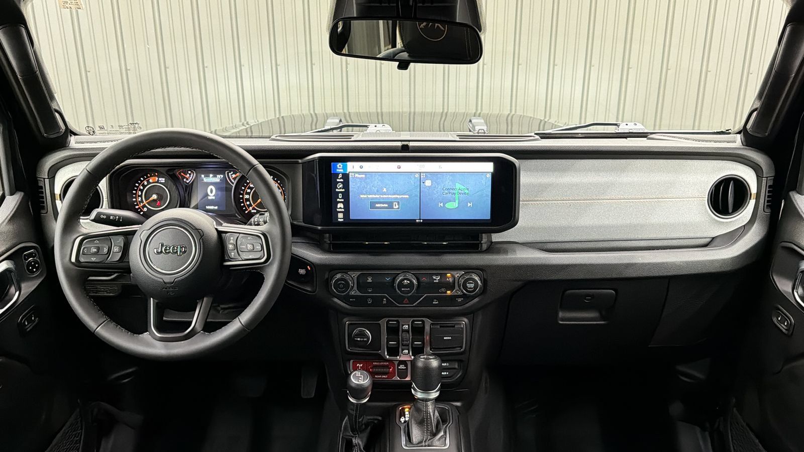 Used 2025 Jeep Wrangler Unlimited Sport AWD/4WD image 33