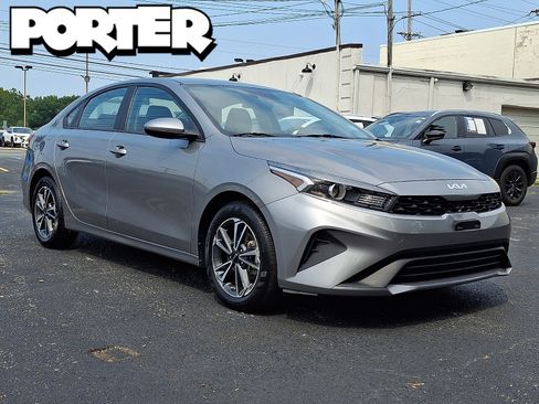 Used 2023 Kia Forte LXS FWD image 1