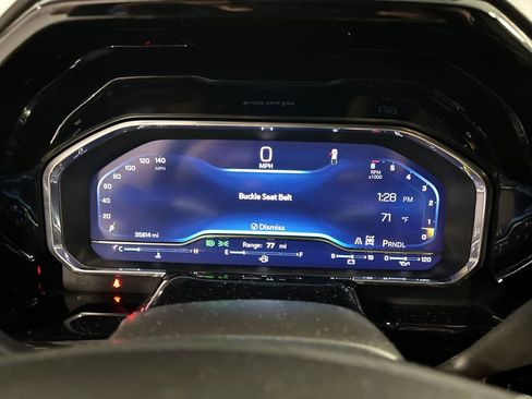 Used 2025 Chevrolet Silverado 1500 LT image 16